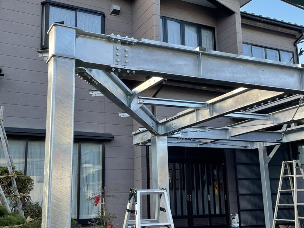 鉄骨構造物の施工事例
